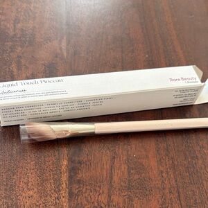 Rare Beauty Liquid Touch concealer Brush new with packaging